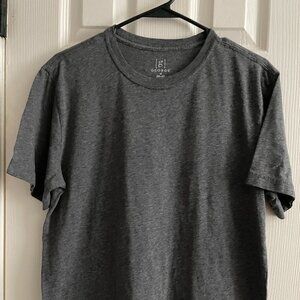 3/$10.00 Men's George T-Shirt M